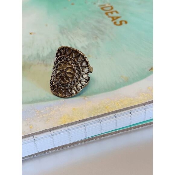 *Clearance* Ladies Aztec Ring (Size 5) - Picture 4 of 4